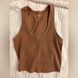 Abercrombie scoop essential tank